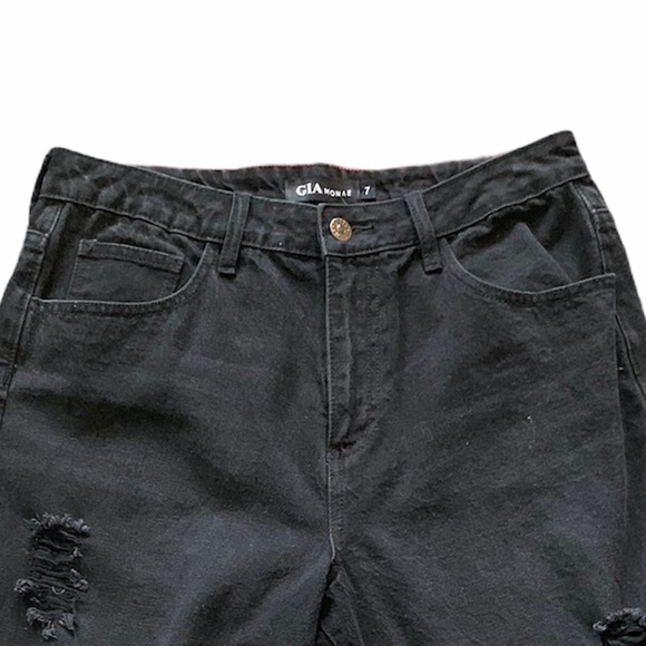Black Distressed Mom Jeans - Picture 4 of 9